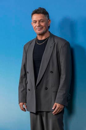 September 30, 2026, Madrid, Madrid, Spain: ALEJANDRO SANZ attend the premiere of the musical EL ALMA AL AIRE, featuring songs by Alejandro Sanz, at the Teatro Ocaso Coliseum in Madrid on September 30, 2026, in Madrid, Spain. Madrid Spain  - ZUMAc312 20260930_zsp_c312_031 Copyright: xOscarxManuelxSanchezx