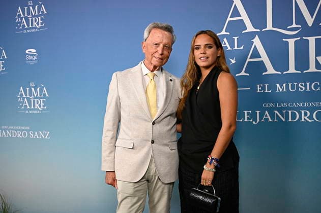 Premiere of the musical El alma al aire, featuring songs by Alejandro Sanz José Ortega Cano and his daughter Gloria Camila at the premiere of the musical El alma al aire at the Ocaso Coliseum Theater on September 30, 2026, in Madrid, Spain. This new musical, inspired by the songs of Alejandro Sanz, transforms some of the most iconic tracks of his career into the driving force behind a moving, relatable, and deeply human. A theatrical journey that speaks of freedom, the bonds that sustain us, and the courage needed to pursue what truly matters. MUSICAL PHOTOCALL Madrid, Spain Copyright: xFranciscoxGuerrax 7811575