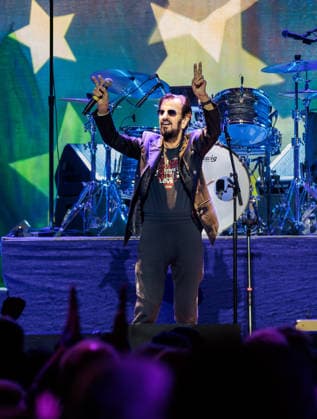 September 30, 2026, Boston, Massachusetts, USA: RINGO STARR performs with his All Starr Band at MGM Music Hall at Fenway in Boston, September 30, 2026. A Rock and Roll Hall of Fame inductee and 9-time Grammy Award winner, Starr rose to worldwide fame as the drummer of the Beatles and has enjoyed a celebrated solo career spanning more than five decades. Boston USA - ZUMAs379 20260930_znp_s379_002 Copyright: xDavexShrewsburyx