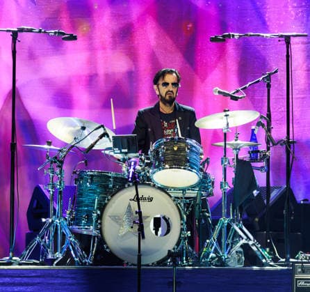 September 30, 2026, Boston, Massachusetts, USA: RINGO STARR performs with his All Starr Band at MGM Music Hall at Fenway in Boston, September 30, 2026. A Rock and Roll Hall of Fame inductee and 9-time Grammy Award winner, Starr rose to worldwide fame as the drummer of the Beatles and has enjoyed a celebrated solo career spanning more than five decades. Boston USA  - ZUMAs379 20260930_znp_s379_005 Copyright: xDavexShrewsburyx