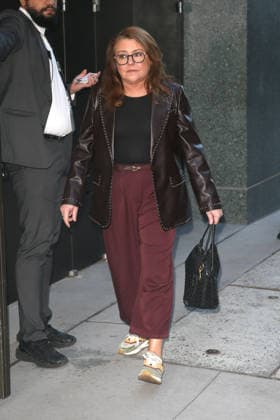 September 30, 2026, New York, New York, USA: RACHEL RAY arrives at ABC studios in Tribeca, New York City for Ã¢â‚¬ËœGood Morning AmericaÃ¢ New York USA  - ZUMAh16_ 20260930_zaf_h16_033 Copyright: xDanxHerrickx