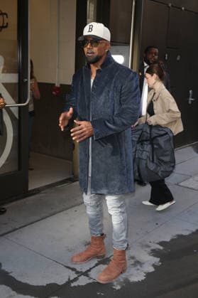 September 30, 2026, New York, New York, USA: SHEMAR MOORE arrives at ABC studios in Tribeca, New York City for Ã¢â‚¬ËœLive With Kelly and MarkÃ¢ New York USA - ZUMAh16_ 20260930_zaf_h16_043 Copyright: xDanxHerrickx