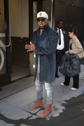 September 30, 2026, New York, New York, USA: SHEMAR MOORE arrives at ABC studios in Tribeca, New York City for Ã¢â‚¬ËœLive With Kelly and MarkÃ¢ New York USA - ZUMAh16_ 20260930_zaf_h16_042 Copyright: xDanxHerrickx