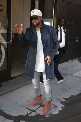 September 30, 2026, New York, New York, USA: SHEMAR MOORE arrives at ABC studios in Tribeca, New York City for Ã¢â‚¬ËœLive With Kelly and MarkÃ¢ New York USA - ZUMAh16_ 20260930_zaf_h16_044 Copyright: xDanxHerrickx