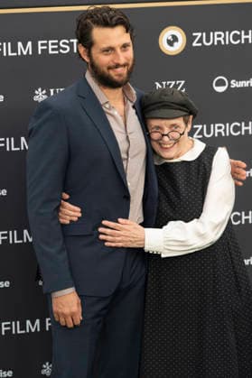 Bardo Böhlefeld and Katharina Thalbach at the premiere of the feature film *Lieblingsmenschen: The Extraordinary Friendship of Agnes and Amir* at the 22nd Zurich Film Festival at Arthouse Le Paris in Zurich, September 30, 2026 Foto:xA.xRaemyx xFuturexImagex lieblingsmenschen_6905