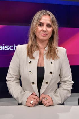 Jagoda Marinic on the ARD talk show *maischberger* at the studio in Berlin-Adlershof, Berlin, September 30, 2026 Foto:xM.xBehrensx xFuturexImagex maischberger3009_6914