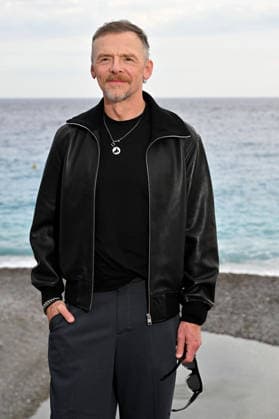 Simon Pegg at the photocall for the film *Only What We Carry*, directed by J. Adams, during the 8th edition of the Cinéroman Festival in Nice on September 30, 2026. Bruno Bebert, Dominique Jacovides, Bestimage. Photocall for the film *Only What We Carry*, directed by J. Adams, at the 8th edition of the Cinéroman Festival in Nice on September 30, 2026 NICE France  Copyright: xDominiquexJacovidesx-xBrunoxBebertx xBestimagexDominiquexJacovidesx-xBrunoxBebertx xBestimagex