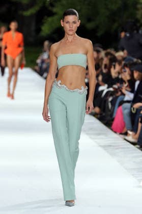 PFW - Stella McCartney Runway A model walks the runway during the Stella McCartney Womenswear Spring Summer 2027 show as part of Paris Fashion Week on September 30, 2026 in Paris, France. Photo by Alain-Gil Gonzalez ABACAPRESS.COM Paris France  Copyright: xGonzalezxAlain-Gil ABACAx