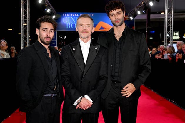 Charles Benoin, producer of the film *Only What We Carry*, Simon Pegg and Liam Hellmann Red carpet at the third night of the Cinéroman Festival at Pathé Gare du Sud in Nice on September 30, 2026 Bruno Bebert Dominique Jacovides Bestimage Red carpet at the third night of the Cinéroman Festival at Pathé Gare du Sud in Nice on September 30, 2026, Nice, France  Copyright: xDominiquexJacovidesx-xBrunoxBebertx xBestimagexDominiquexJacovidesx-xBrunoxBebertx xBestimagex