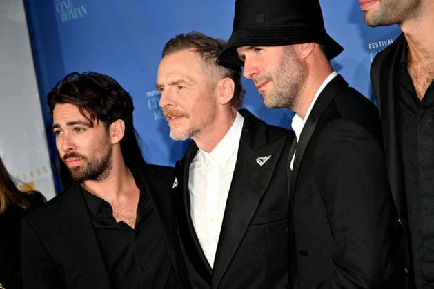 Charles Benoin, producer of the film *Only What We Carry*, Simon Pegg and Marc Antoine Barrois Red carpet at the third night of the Cinéroman Festival at Pathé Gare du Sud in Nice on September 30, 2026 Bruno Bebert Dominique Jacovides Bestimage Red carpet at the third night of the Cinéroman Festival at Pathé Gare du Sud in Nice on September 30, 2026, Nice, France  Copyright: xDominiquexJacovidesx-xBrunoxBebertx xBestimagexDominiquexJacovidesx-xBrunoxBebertx xBestimagex