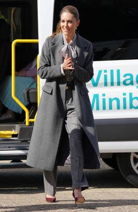 The Princess of Wales visits West Sussex Minibus The Princess of Wales visits West Sussex Minibus, a volunteer-led community transport group, which acts as a vital lifeline for people who cannot easily access public transport, in Pulborough, West Sussex, UK, on the 30th September 2026. Picture by Arthur Edwards WPA-Pool Pulborough West Sussex Minibus West Sussex UK WHA-0831