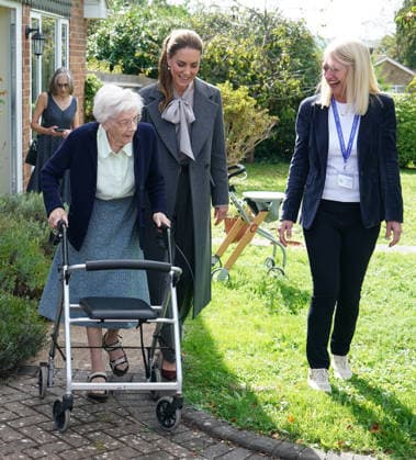 The Princess of Wales visits West Sussex Minibus The Princess of Wales visits West Sussex Minibus, a volunteer-led community transport group, which acts as a vital lifeline for people who cannot easily access public transport, in Pulborough, West Sussex, UK, on the 30th September 2026. Picture by Arthur Edwards WPA-Pool Pulborough West Sussex Minibus West Sussex UK WHA-0831