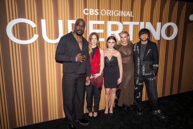 September 30, 2026, New York, New York, USA: MIKE COLTER, RACHEL KELLER, ELLA STILLER, BUSY PHILIPPS and NIK DODANI attend the CBS special series premiere of Cupertino at the Paley Center in New York. 30 September 2026. New York USA  - ZUMAa265 20260930_zep_a265_118 Copyright: xEricxAcquayex
