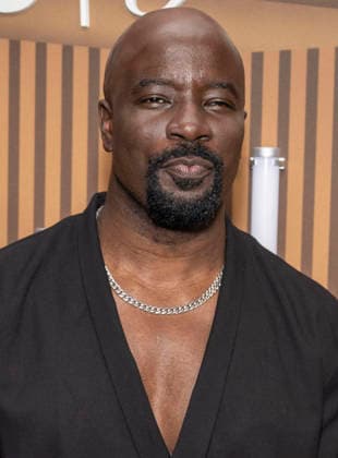 September 30, 2026, New York, New York, USA: MIKE COLTER attends the CBS special series premiere of Cupertino at the Paley Center in New York. 30 September 2026. New York USA - ZUMAa265 20260930_zep_a265_085 Copyright: xEricxAcquayex
