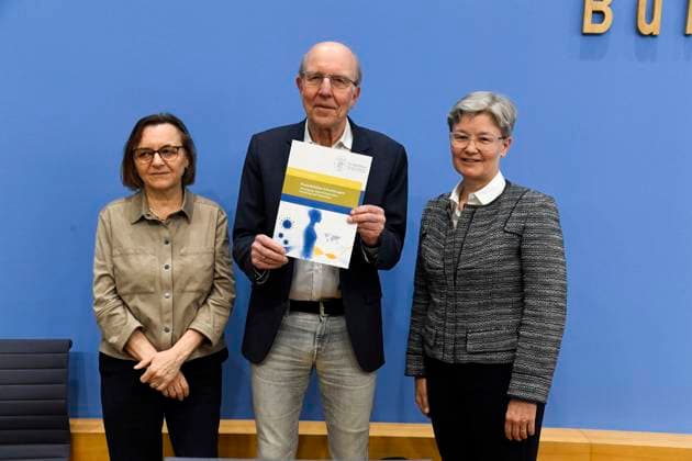 ABB BPK Carmen Scheibenbogen, German hematologist-oncologist and professor of immunology at Berlin’s Charité; Prof. Dr. Norbert Suttorp from the Interdisciplinary Department of Infectious Diseases, Pulmonology, and Critical Care Medicine; Regina Therese Riphahn, a German economist;