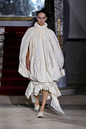 Vaquera Women s Ready-to-Wear Spring Summer 2027 Collection Fashion Show during Paris Fashion Week on September 30, 2026, in Paris, France Copyright: xAgencex xBestimagexAgencex xBestimagex