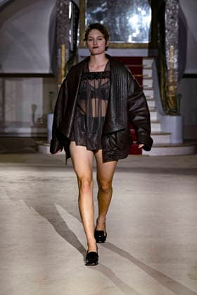 Vaquera Women s Ready-to-Wear Spring Summer 2027 Collection Fashion Show during Paris Fashion Week on September 30, 2026, in Paris, France Copyright: xAgencex xBestimagexAgencex xBestimagex