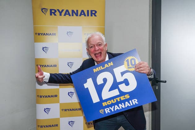 IPA89170510 - MILAN, October 1, 2026 Hotel Cristoforo Colombo: Ryanair held a press conference with CEO Eddie Wilson to present its new flight routes from Milan Malpensa and Bergamo Orio al Serio airports.  Copyright: xEmanuelexRobertoxDexCarlix xx IPA89170510