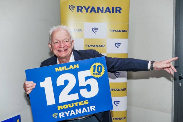 IPA89170518 - MILAN, October 1, 2026 Hotel Cristoforo Colombo: Ryanair held a press conference with CEO Eddie Wilson to present its new flight routes from Milan Malpensa and Bergamo Orio al Serio airports.  Copyright: xEmanuelexRobertoxDexCarlix xx IPA89170518