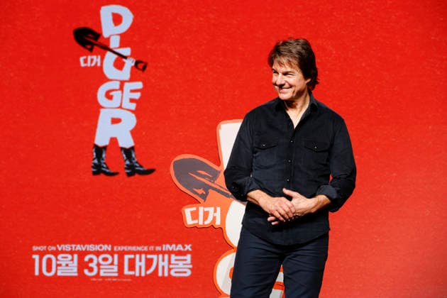 US actor Tom Cruise promotes new film Digger in South Korea US actor Tom Cruise poses for photographs during a press conference for the movie Digger in Seoul, South Korea, on October 1, 2026. Marking his 13th promotional visit to the country, Cruise stars as eccentric billionaire Digger Rockwell in director Alejandro G. Inarritu s satirical disaster drama. Seoul South Korea  Copyright: xMatrixxImagesx xJungxUi-Chelx