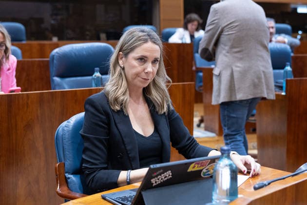 Housing Takes Center Stage at This Thursday’s Plenary Session of the Assembly, Marked by Maricarmen, the encampment, and the royal decrees. PSOE spokesperson in the Assembly, Mar Espinar, during a plenary session at the Madrid Assembly on October 1, 2026, in Madrid, Spain. Housing dominates this Thursday’s plenary session, October 1, in the Madrid Assembly—a session dominated by the eviction last week of 87-year-old Maricarmen, which has led to social unrest, including a protest encampment at Puerta del Sol that has caused a new clash between the Government Delegation, City Hall, and the Regional Government, in addition to the push for two royal decrees, the ratification of which Congress will vote on Friday, October 1, 2026. Jesús Hellí,  Copyright: xJesusxHellinx 7811937