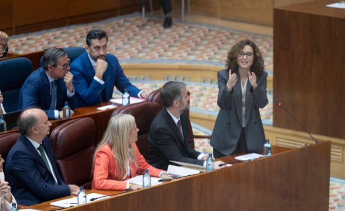 Housing Dominates This Thursday’s Plenary Session in the Assembly, Marked by Maricarmen, the protest camp, and the royal decrees. Rocío Albert, Regional Minister of Economy, Finance, and Employment for the Community of Madrid (1st row, 3rd from right), and Miguel Ángel García Martín, Regional Minister of the Presidency, Justice, and Local Administration for the Community of Madrid (1st row, 2nd from right), and the President of the Community of Madrid, Isabel Díaz Ayuso (1st row, right), during a plenary session of the Madrid Assembly on October 1, 2026, in Madrid, Spain. Housing dominates this Thursday’s plenary session, October 1, in the Madrid Assembly—a session marked by the eviction last week of 87-year-old Maricarmen, which has led t  Copyright: xJesusxHellinx 7811959