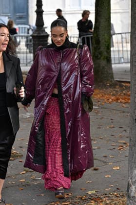 PFW Chloe Outside Arrivals JR Jorja Smith arriving at the Chloe show during Paris Fashion Week, in Paris, France on 1 October 2026. Photo by Julien Reynaud APS-Medias ABACAPRESS.COM Paris France  Copyright: xReynaudxJulien APS-Medias ABACAx