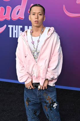 JP the Wavy at the world premiere of the movie *Rolling Loud The Movie* at the United Artists Theatre in Los Angeles, September 30, 2026 Foto:xD.xStarbuckx xFuturexImagex loud_6936