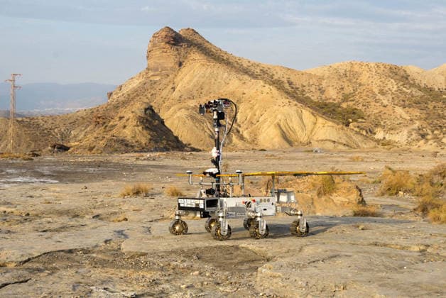 ESA Tests the Charlie Mars Rover from the ExoMars Rosalind Franklin Mission in Tabernas Images of the Charlie Mars rover in the Tabernas Desert October 1, 2026, in Tabernas, Almería, Andalusia, Spain The European Space Agency (ESA) is conducting field tests of the Charlie Mars rover in Tabernas, Almería, with the goal of testing technologies and operations that will be relevant to the ExoMars Rosalind Franklin mission, designed to explore the surface of Mars October 1, 2026 Marian Leó Almería, Andalusia Almería, Andalusia Spain  Copyright: xMarianxLeonx 7812220