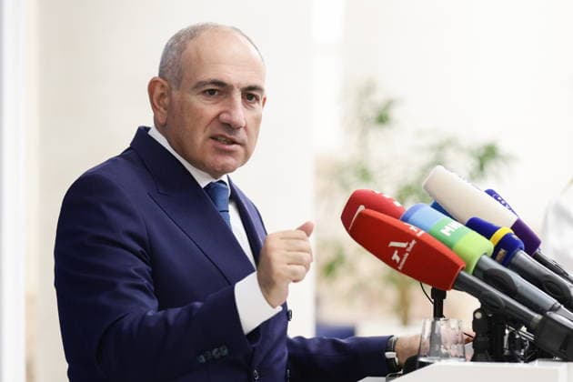 ARMENIA, YEREVAN - OCTOBER 1, 2026: Armenia s Prime Minister Nikol Pashinyan gives a press briefing Yerevan Armenia  - ZUMAt113 20261001_zaa_t113_057 Copyright: xAlexanderxPatrinx