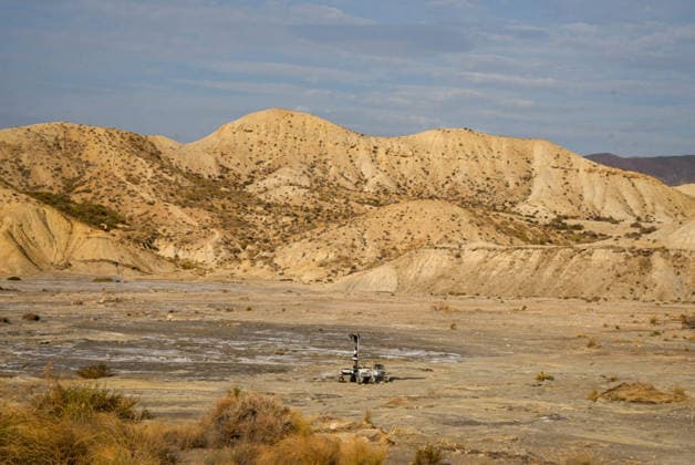 ESA Tests the Charlie Mars Rover from the ExoMars Rosalind Franklin Mission in Tabernas Images of the Charlie Mars rover in the Tabernas Desert October 1, 2026, in Tabernas, Almería, Andalusia, Spain The European Space Agency (ESA) is conducting field tests of the Charlie Mars rover in Tabernas, Almería, with the goal of testing technologies and operations that will be relevant to the ExoMars Rosalind Franklin mission, designed to explore the surface of Mars October 1, 2026 Marian Leó Almería, Andalusia Almería, Andalusia Spain Copyright: xMarianxLeonx 7812289