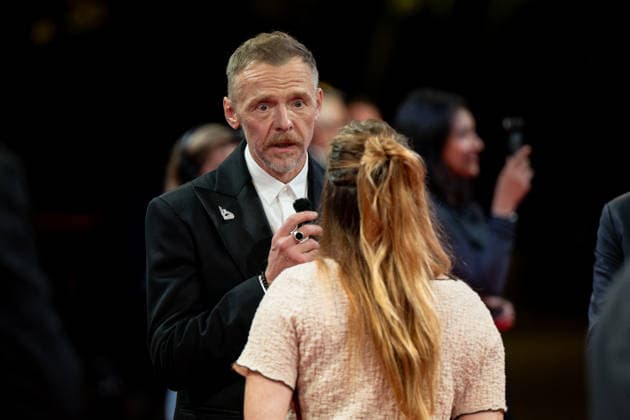 8th Cineroman Festival - Only What We Carry Red Carpet - Nice Simon Pegg attends the red carpet for Jamie Adams s film Only what we carry at the Cineroman festival, dedicated exclusively to films adapted from literary work, in Pathe Gare du Sud in Nice, France, on September 30, 2026. Photo by Laurent Coust ABACAPRESS.COM Paris France Copyright: xCoustxLaurent ABACAx