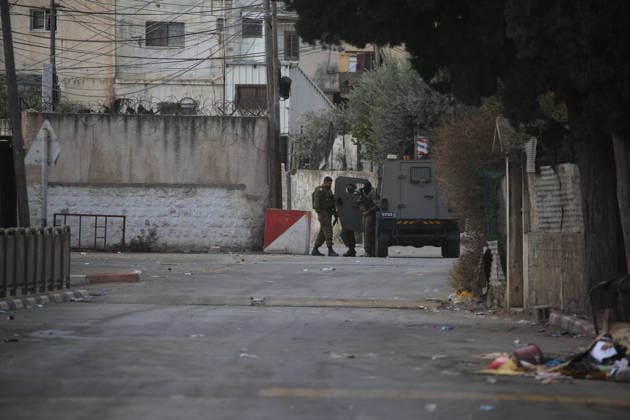 Israeli Security Forces Deploy in Nablus During Jewish Visit Israeli security forces deploy in the streets of the West Bank city of Nablus in the early hours of October 1, 2026, to provide protection for Jewish visitors entering Joseph’s Tomb to pray. Photo by Mohammed Nasser apaimages Nablus West Bank Palestinian Territory 011026_Nablus_MN_00(12) Copyright: xapaimagesxMohammedxNasserx xapaimagesx
