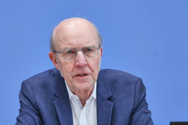 Berlin, Germany, October 1, 2026 Federal Press Conference: Post-Infectious Diseases—Care, Research, and Prevention: The Case of Long COVID Norbert Suttorp, Member of the Leopoldina, Department of Infectious Diseases, Pulmonology, and Critical Care Medicine, Charité Berlin Copyright: xdtsxNachrichtenagenturx dts_137027