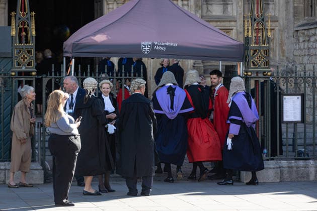 Judges Procession from the Supreme Court to Westminster Abbey, London, UK 1 October 2026 Judges and members of the legal profession walk from the Supreme Court across Parliament Square to Westminster Abbey in London, UK, on 1 October 2026, for a service marking the start of the new legal year in a tradition dating back to 1897., Credit:PETE SPELLER Avalon  Copyright: xPETExSPELLERx xAvalonx 1139759386