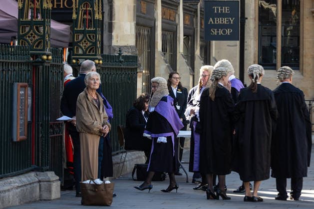 Judges Procession from the Supreme Court to Westminster Abbey, London, UK 1 October 2026 Judges and members of the legal profession walk from the Supreme Court across Parliament Square to Westminster Abbey in London, UK, on 1 October 2026, for a service marking the start of the new legal year in a tradition dating back to 1897., Credit:PETE SPELLER Avalon  Copyright: xPETExSPELLERx xAvalonx 1139759395