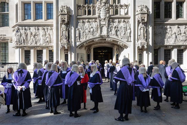 Judges Procession from the Supreme Court to Westminster Abbey, London, UK 1 October 2026 Judges and members of the legal profession walk from the Supreme Court across Parliament Square to Westminster Abbey in London, UK, on 1 October 2026, for a service marking the start of the new legal year in a tradition dating back to 1897., Credit:PETE SPELLER Avalon  Copyright: xPETExSPELLERx xAvalonx 1139759501