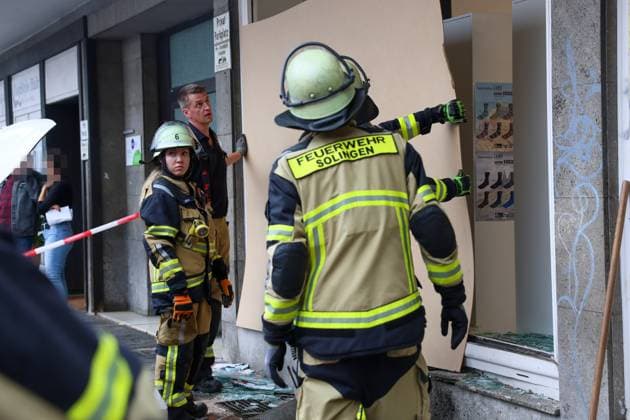 Driver Confuses Gas and Brake Pedals; Car Crashed Into Storefront On Keldersstraße in Solingen Ohligs, a traffic accident oc