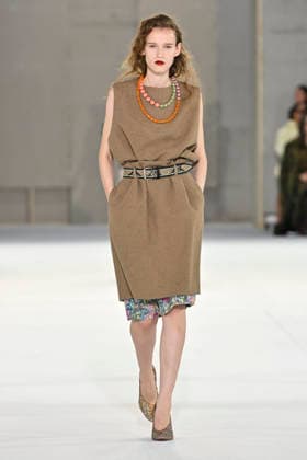 Dries Van Noten Women s Ready-to-Wear Spring Summer 2027 Collection Fashion Show during Paris Fashion Week, September 30, 2026 Dries Van Noten Women s Ready-to-Wear Spring Summer 2027 Collection Fashion Show, during Paris Fashion Week, September 30, 2026, Paris, France  Copyright: xAgencex xBestimagexAgencex xBestimagex