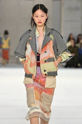 Dries Van Noten Women s Ready-to-Wear Spring Summer 2027 Collection Fashion Show during Paris Fashion Week, September 30, 2026 Dries Van Noten Women s Ready-to-Wear Spring Summer 2027 Collection Fashion Show, during Paris Fashion Week, September 30, 2026, Paris, France  Copyright: xAgencex xBestimagexAgencex xBestimagex