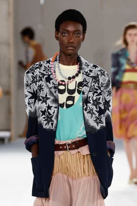 Dries Van Noten Women s Ready-to-Wear Spring Summer 2027 Collection Fashion Show during Paris Fashion Week, September 30, 2026 Dries Van Noten Women s Ready-to-Wear Spring Summer 2027 Collection Fashion Show, during Paris Fashion Week, September 30, 2026, Paris, France  Copyright: xAgencex xBestimagexAgencex xBestimagex