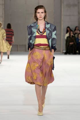 Dries Van Noten Women s Ready-to-Wear Spring Summer 2027 Collection Fashion Show during Paris Fashion Week, September 30, 2026 Dries Van Noten Women’s Ready-to-Wear Spring Summer 2027 Collection Fashion Show, during Paris Fashion Week, September 30, 2026, Paris, France  Copyright: xAgencex xBestimagexAgencex xBestimagex