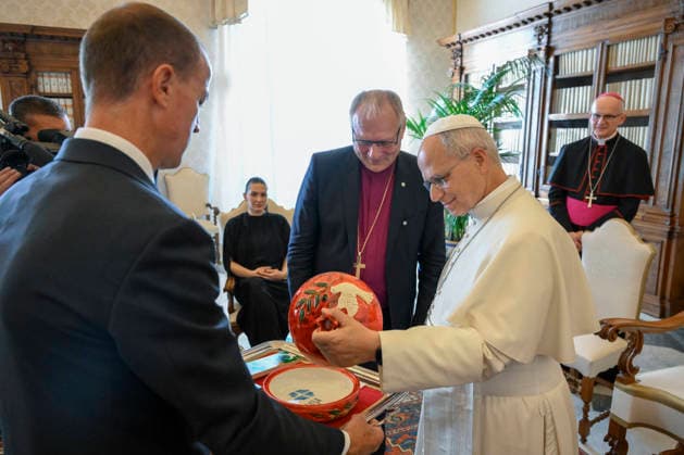 ITALY - PRIVATE AUDIENCE - VATICAN-2026 10 1 Italy, Rome, Vatican, 2026 10 1 Pope Leo XIV receives a delegation from the Lutheran World Federation in a private audience at The Vatican . EDITORIAL USE ONLY - NO BOOKS Copyright: xVATICANxMEDIA xCatholicxPressxPhotox
