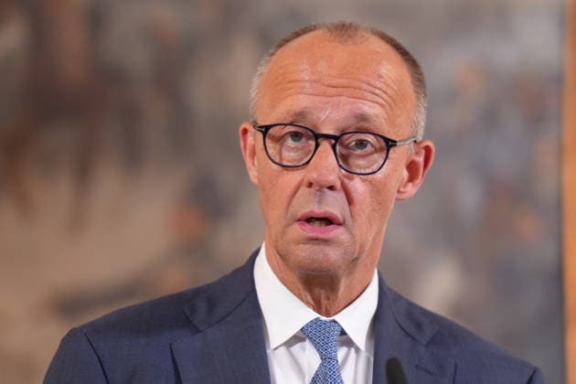 Visit to the German-Dutch Corps with Chancellor Merz: A portrait of Chancellor Friedrich Merz at the press conference following his visit to the 1st German-Dutch Corps, Münster, October 1, 2026