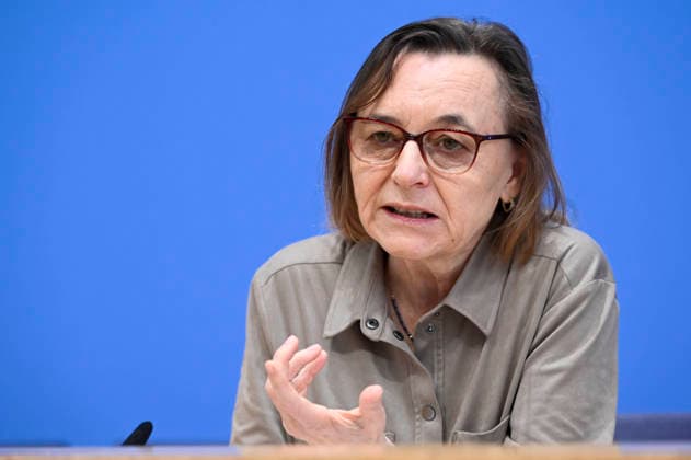 ABB BPK Carmen Scheibenbogen, German hematologist-oncologist and professor of immunology at Berlin’s Charité. Topic: Presentation on post-infectious diseases—care, research, and prevention, using Long COVID as an example—at the BPK (Federal Press Conference) in Berlin on October 1, 2026, Berlin, Germany