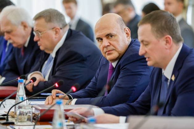 BELARUS, MINSK - OCTOBER 1, 2026: Belarus Prime Minister Alexandr Turchin (R) and Russia s Prime Minister Mikhail Mishustin (2nd R) attend a meeting of the Council of Ministers of the Union State of Russia and Belarus at the House of the Belarusian Government Minsk Belarus - ZUMAt113 20261001_zaa_t113_158 Copyright: xDmitryxAstakhovx