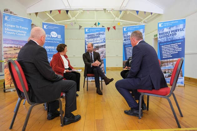 Britain s Prince William visits flood-affected communities in Skenfrith Britain s Prince William, Prince of Wales, attends a meeting with representatives from Natural Resources Wales, the Welsh Government and Monmouthshire County Council following the publication of a formal inquiry into recent storms, during a visit focused on flood risk and climate resilience, in Skenfrith, Wales, Britain, October 1, 2026. REUTERS Mathieu, Credit:Mathieu Willcocks PA ROTA - B68 Avalon UNITED KINGDOM, SKENFRITH Copyright: xMathieuxWillcocksx xPAxROTAx-xB68x xAvalonx 1139786084