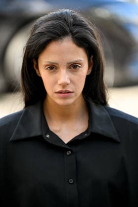PFW Balenciaga Outside Arrivals JR Noee Abita arriving at the Balenciaga show during Paris Fashion Week, in Paris, France on 1 October 2026. Photo by Julien Reynaud APS-Medias ABACAPRESS.COM Paris France  Copyright: xReynaudxJulien APS-Medias ABACAx