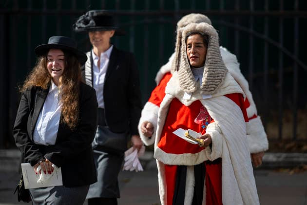 October 1, 2026, London, London, UK: LONDON, UK. Members of the legal profession mark the start of the legal year with a religious service in Westminster Abbey followed by a reception at the Westminster Abbey, hosted by the Lord Chancellor. The custom dates back to the Middle Ages when the High Court was held in Westminster Hall and judges would walk over to Westminster Abbey for the service. London UK - ZUMAl94_ 20261001_zaf_l94_009 Copyright: xStephenxChungx