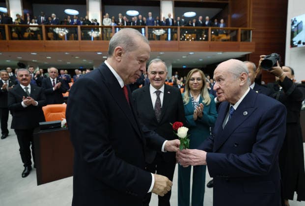 Opening Event of the 5th Legislative Year of the 28th Term of the Grand National Assembly of Turkiye ANKARA, TURKIYE - OCTOBER 1: (----EDITORIAL USE ONLY - MANDATORY CREDIT - TURKISH PRESIDENCY MURAT CETINMUHURDAR HANDOUT - NO MARKETING NO ADVERTISING CAMPAIGNS - DISTRIBUTED AS A SERVICE TO CLIENTS----)Turkiye s Nationalist Movement Party (MHP) leader Devlet Bahceli (R) presents red and white roses to Turkish President Recep Tayyip Erdogan (L) following his address to the General Assembly on the occasion of the opening of the 5th Legislative Year of the 28th Term at the Grand National Assembly of Turkiye (TBMM) in Ankara, Turkiye on October 1, 2026. Turkish Presidency Murat Cetinmuhurdar Handout Anadolu Ankara Turkey. Editorial u  Copyright: x2026xAnadoluxTurkishxPresidencyx MuratxCetinmuhurdarx xHandoutx